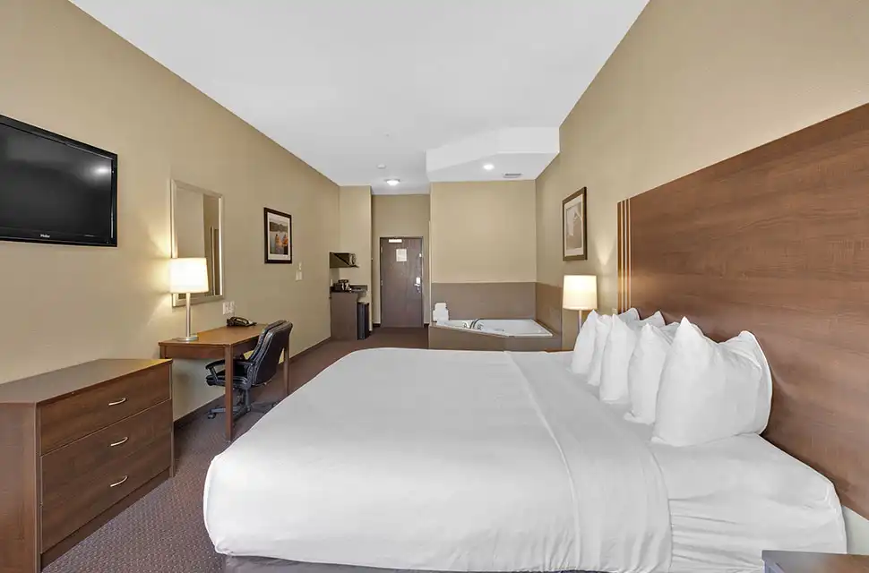 King Jacuzzi Suite